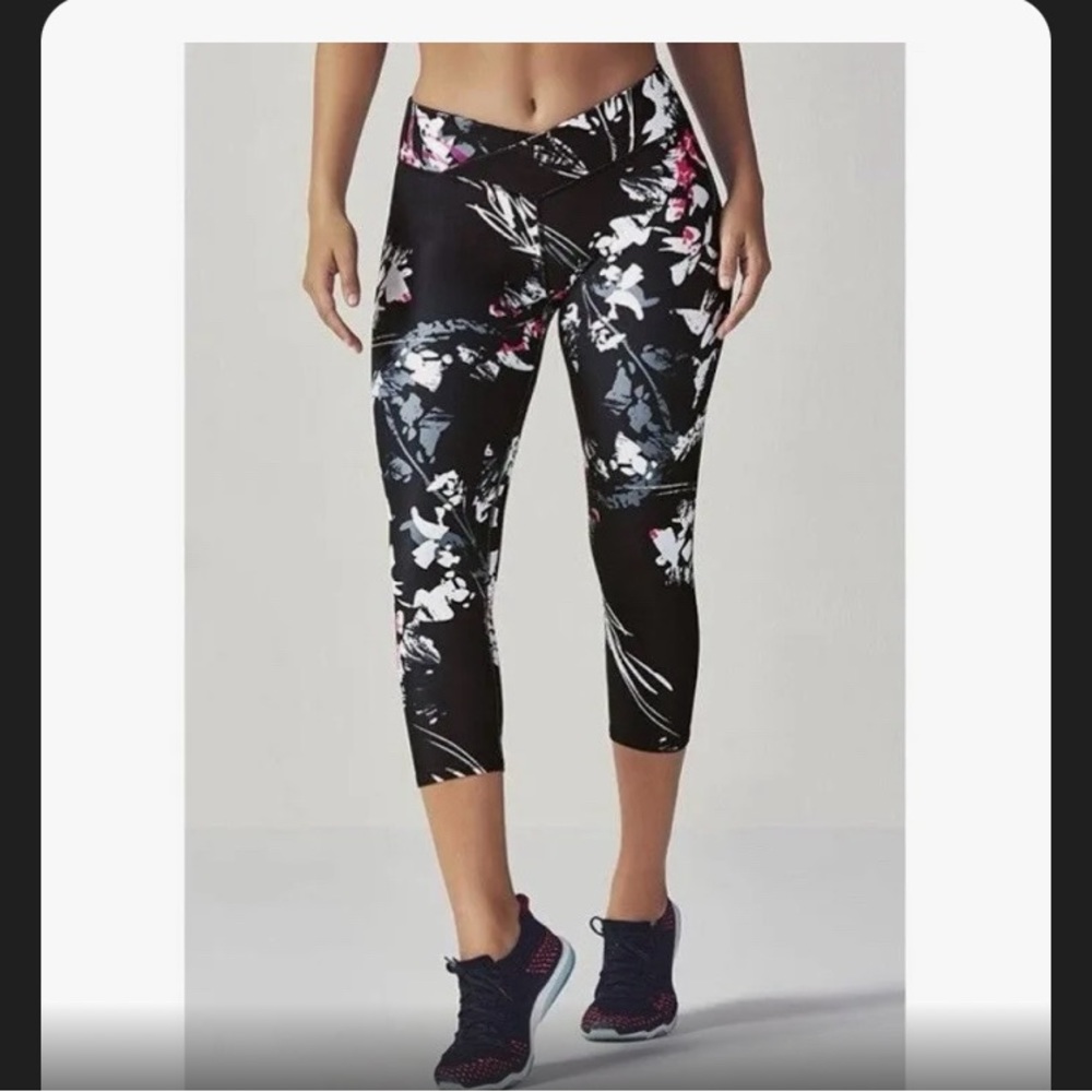 L | Winn Capri